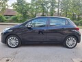 Peugeot 208 POGLEDATI TEXT