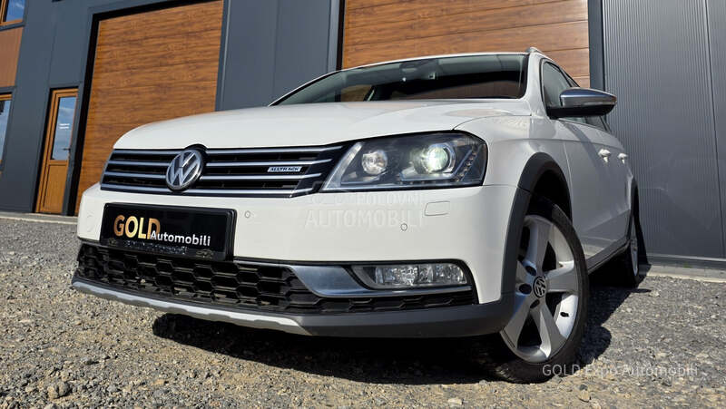 Volkswagen Passat B7 Alltrack 2.0 TDi 4WD CARAT