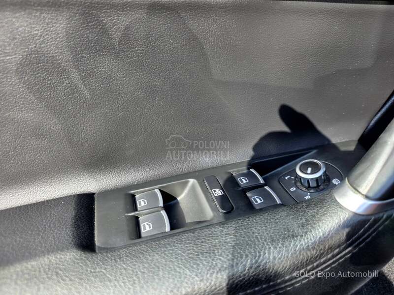 Volkswagen Passat B7 Alltrack 2.0 TDi 4WD CARAT