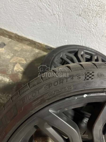 Michelin 315/30 R21 Letnja