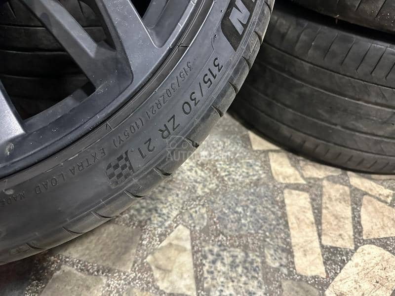 Michelin 315/30 R21 Letnja