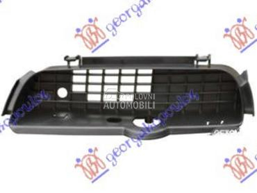 RESETKA PREDNJEG BRANIKA za Volkswagen Vento od 1992. do 1998. god.