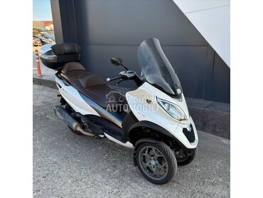 Piaggio MP3 B kategorija