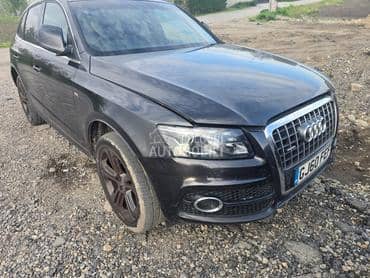 kompletan auto u delovima za Audi Q5 od 2008. do 2013. god.