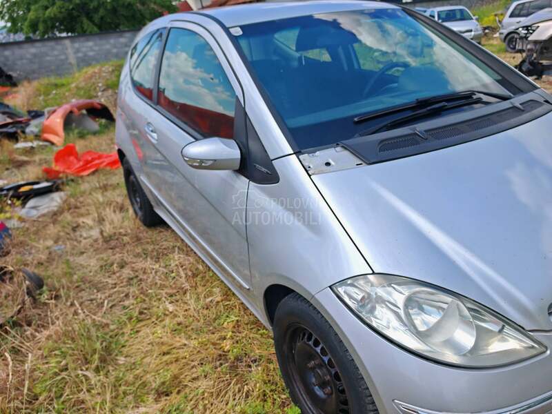 Mercedes Benz A 160 160cdi 2006. god. -  kompletan auto u delovima