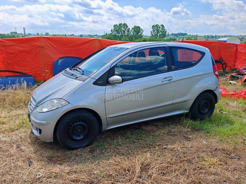 Mercedes Benz A 160 160cdi 2006. god. -  kompletan auto u delovima