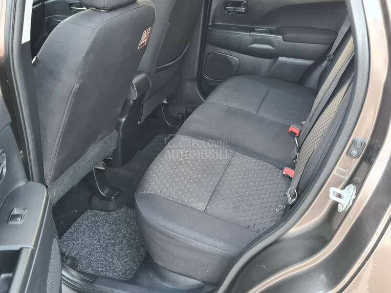 Mitsubishi ASX 1.8DI-D 4x4 PAANORAM