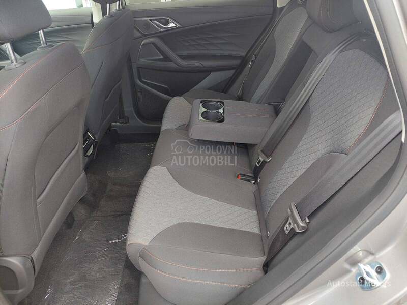 MG HS COMFORT A/T