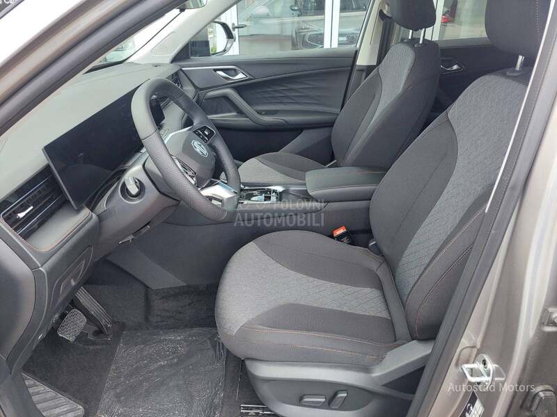 MG HS COMFORT A/T