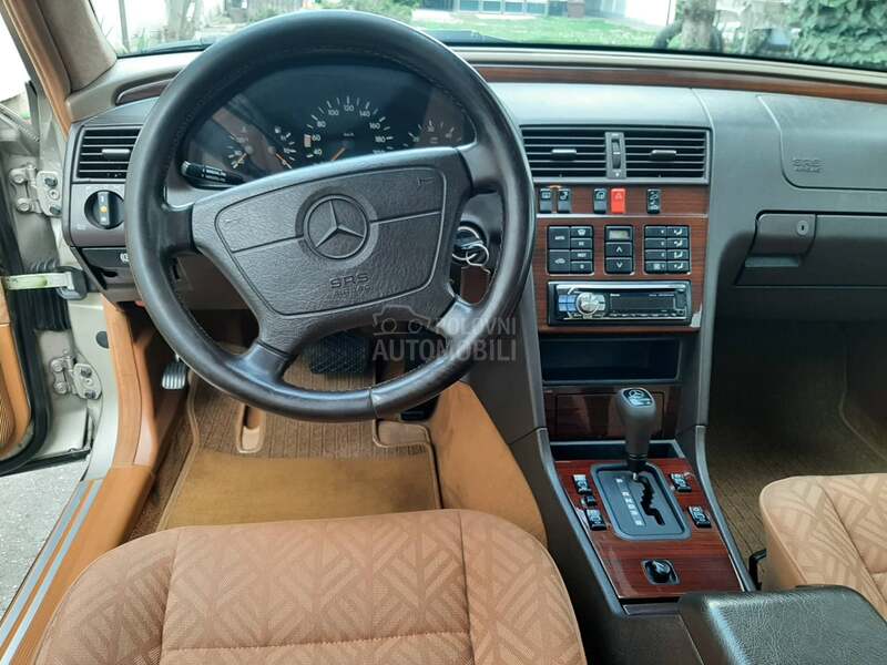 Mercedes Benz C 250 Elegance