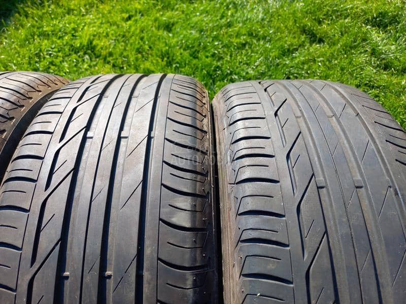 Bridgestone 225/50 R18 Letnja