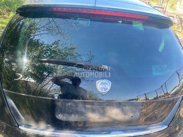 zadnja soferka za Lancia Delta od 2008. do 2015. god.