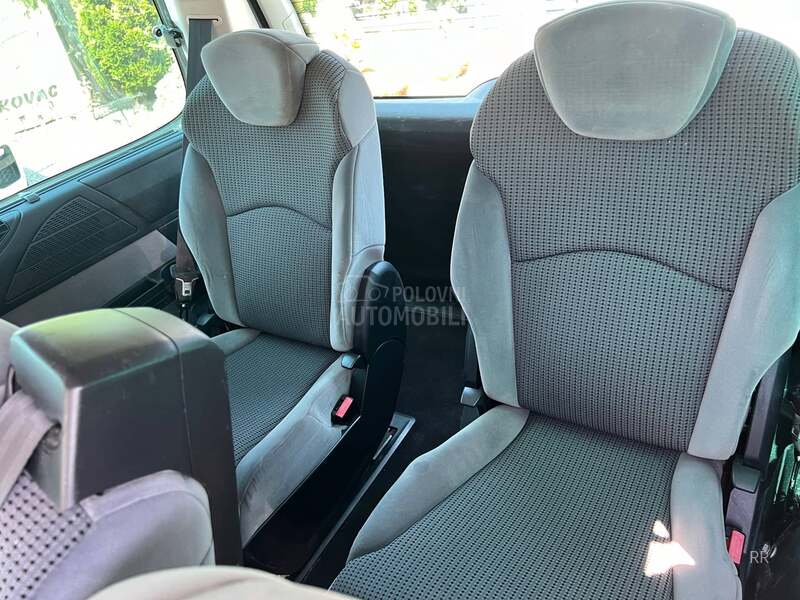 Peugeot 807 2.0 hdi