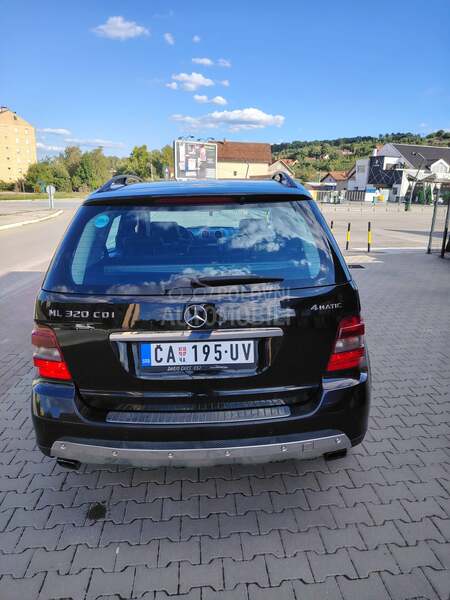 Mercedes Benz ML 320 SPORT 4MATIC
