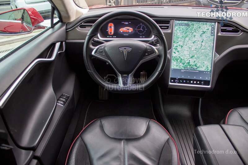 Tesla Model S P85 PLUS