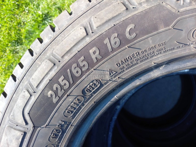 Continental 225/65 R16 Letnja