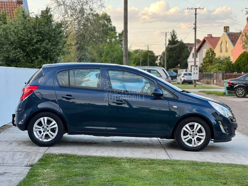 Opel Corsa D 1.3 ecoflex/COSMO