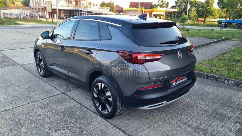 Opel Grandland X 