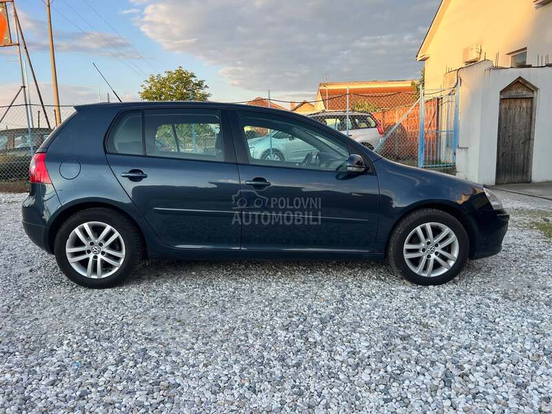 Volkswagen Golf 5 1.9 tdi