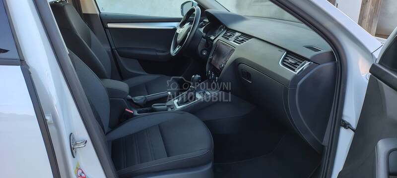 Škoda Octavia 1.6 tdi dsg zamen a