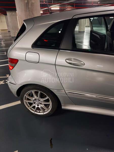 Mercedes Benz B 200 CDI