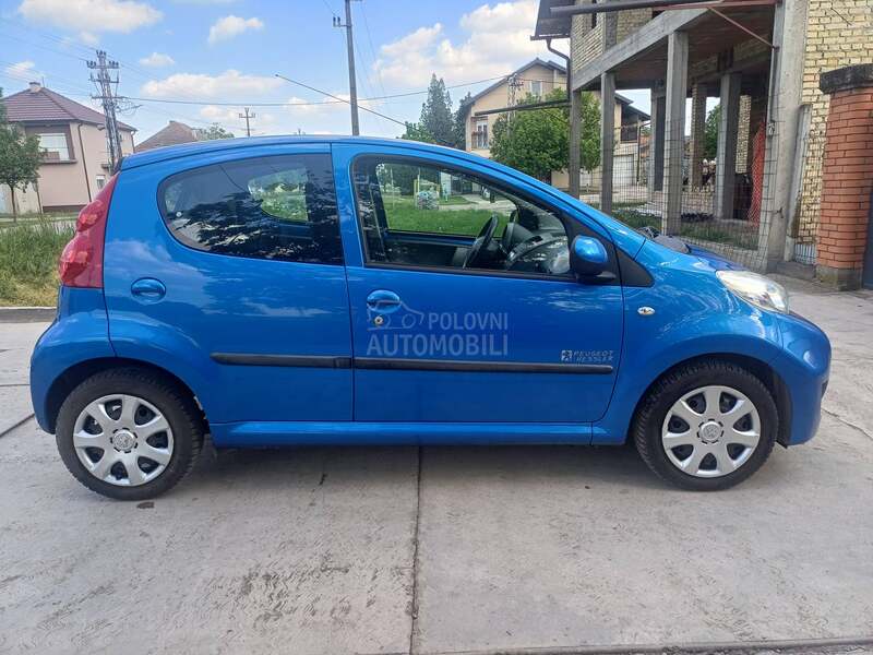 Peugeot 107 1.0