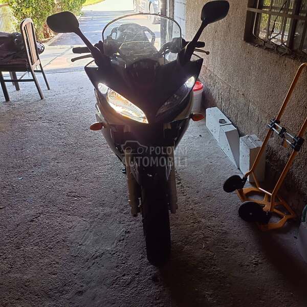 Yamaha Fazer FZ6S