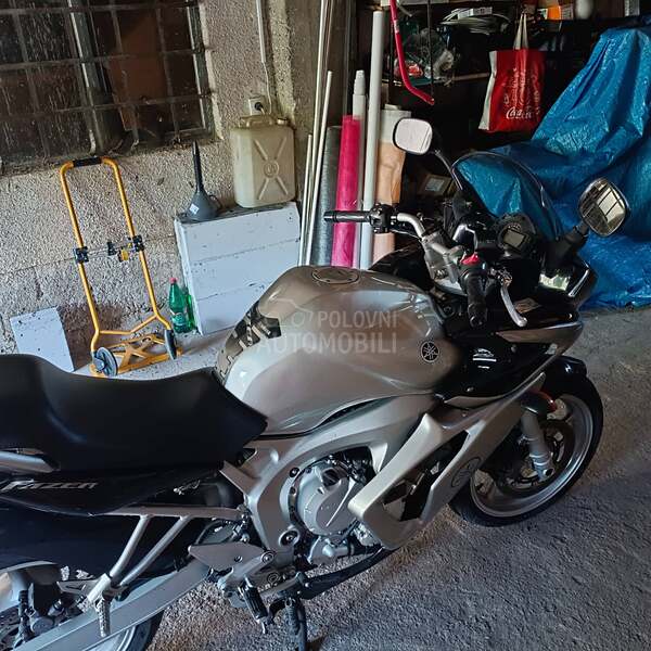 Yamaha Fazer FZ6S