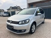 Volkswagen Touran 1.6TDI/7SED/LED/SERV