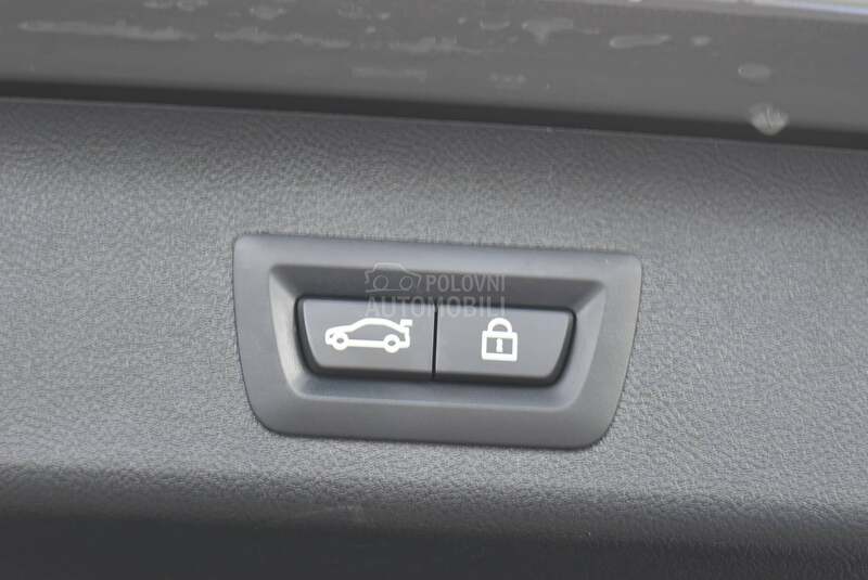 BMW 520 xDrive M Paket AT