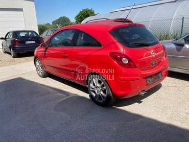 Opel Corsa D 2008. god. -  kompletan auto u delovima