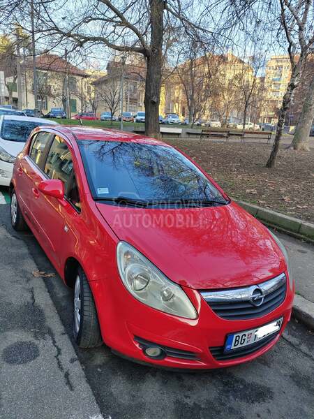 Opel Corsa D 1.2 COSMO