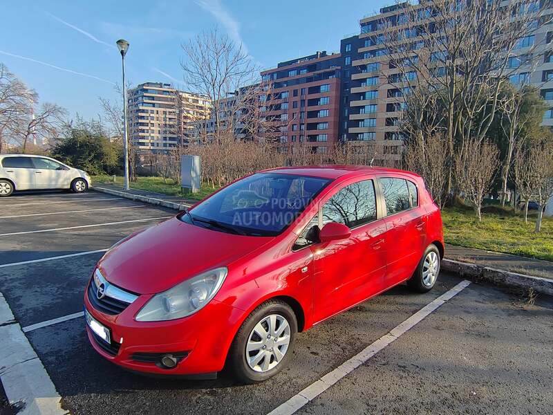 Opel Corsa D 1.2 COSMO