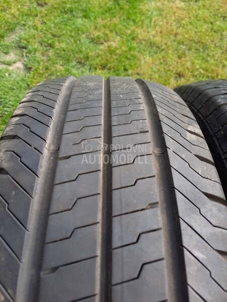 Continental 215/60 R17 Letnja