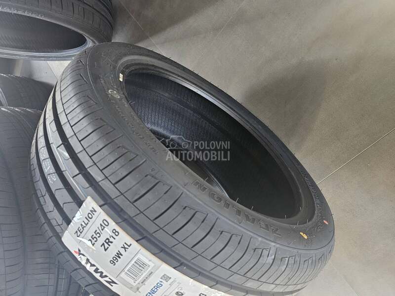 Zmax 255/40 R18 Letnja