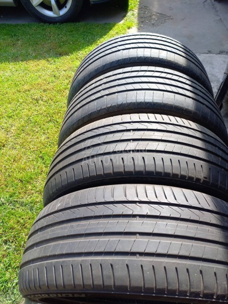 Bridgestone 235/45 R21 Letnja