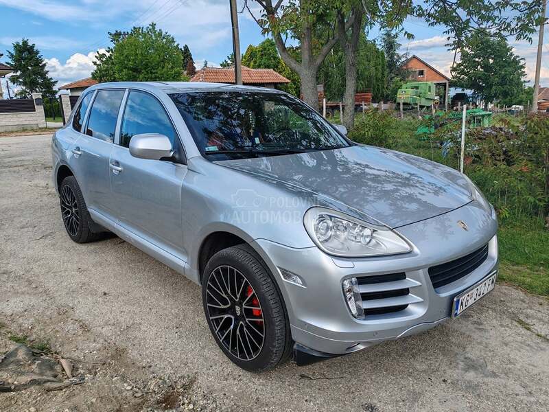 Porsche Cayenne 3.0tdi