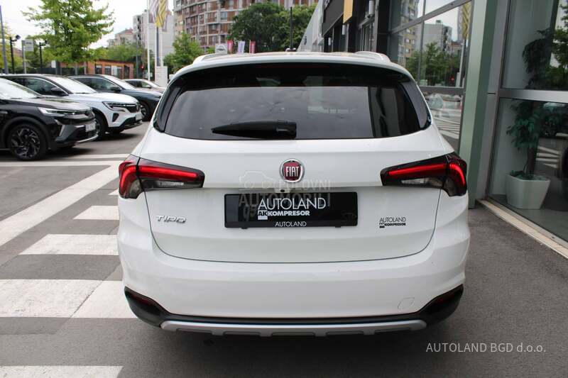 Fiat Tipo 1.6 Mjtd CROSS