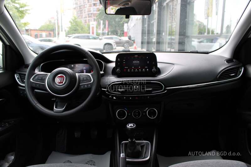 Fiat Tipo 1.6 Mjtd CROSS