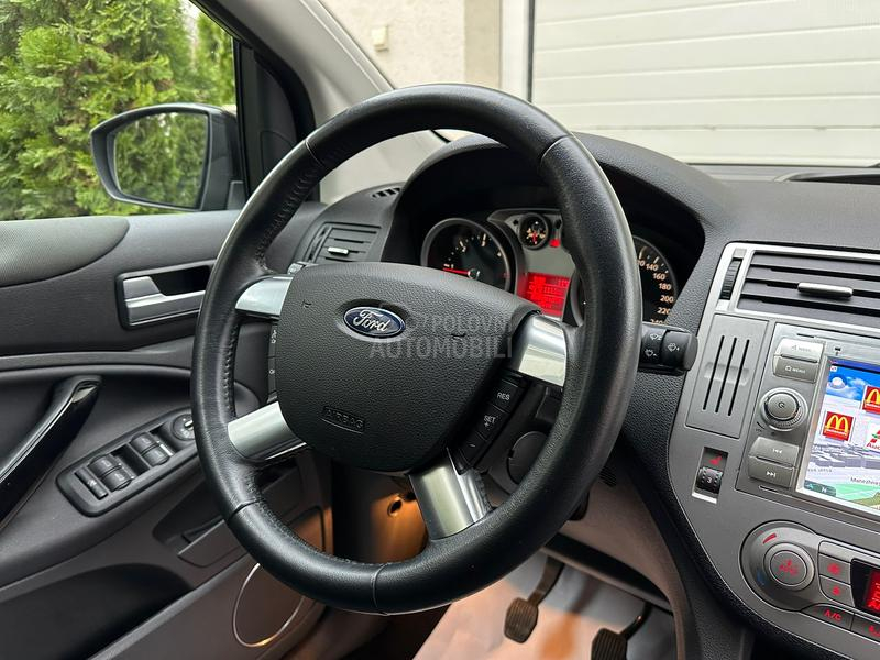 Ford Kuga 2.0TDCI/TITANIUM