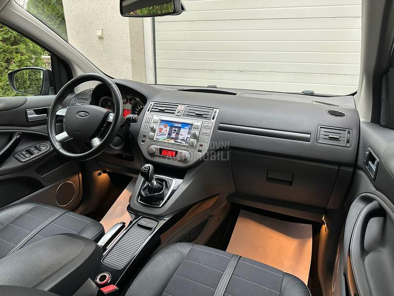 Ford Kuga 2.0TDCI/TITANIUM