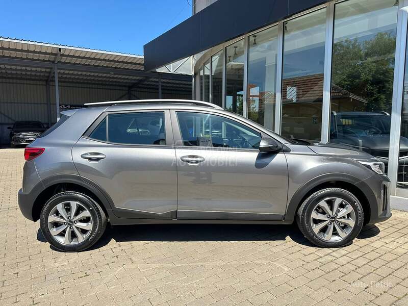 Kia Stonic 1.2 LX PLUS