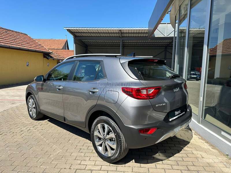 Kia Stonic 1.2 LX PLUS