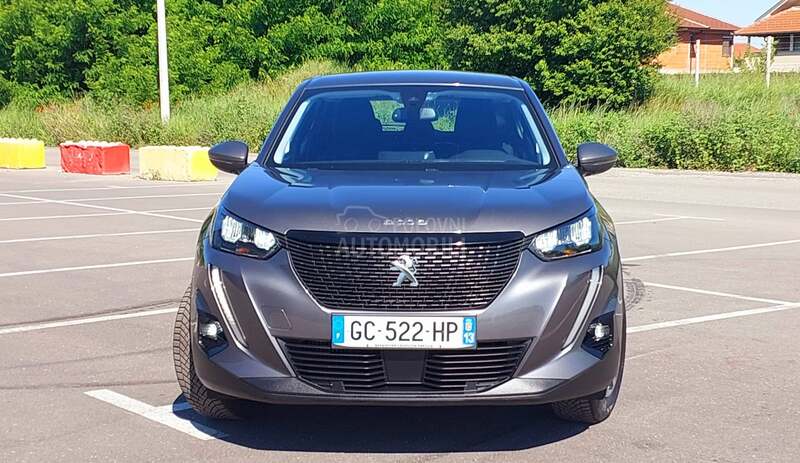 Peugeot 2008 1.5 HDI / LED / NAV
