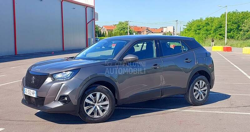 Peugeot 2008 1.5 HDI / LED / NAV