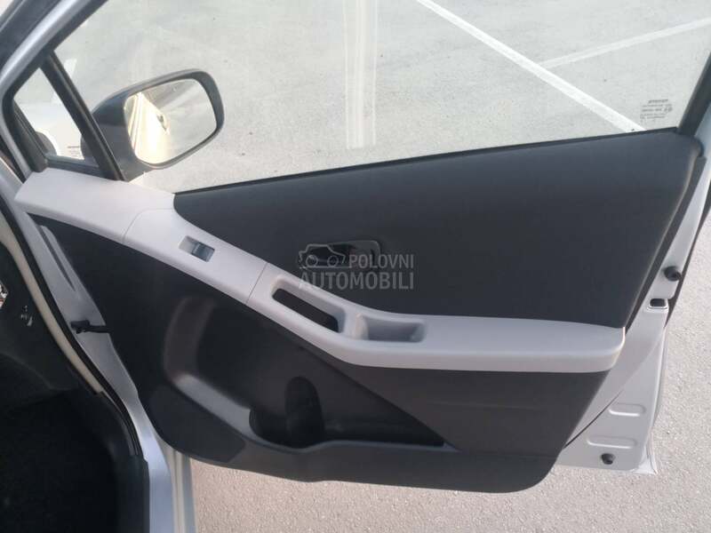 Toyota Yaris 1.0/NEMICA/Restyling