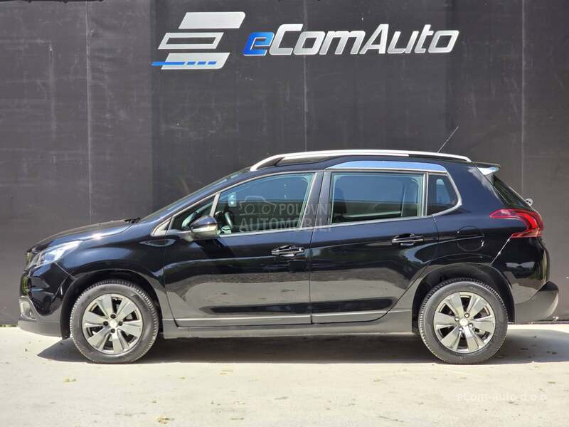 Peugeot 2008 1.2 ACTIVE A/T