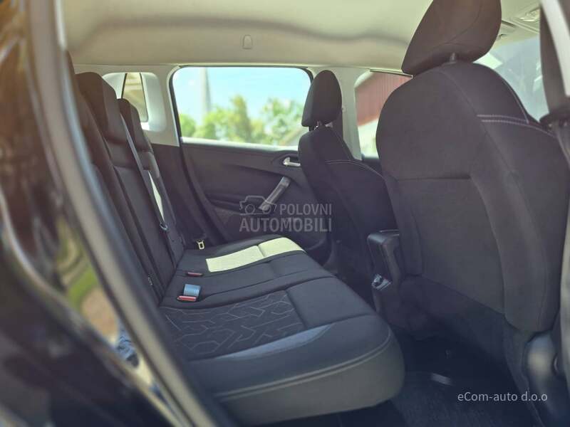 Peugeot 2008 1.2 ACTIVE A/T