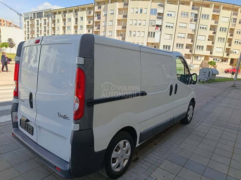 Renault Trafic SVAJCARSKA /KLIMA