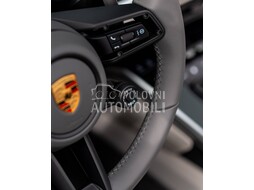 Porsche 911 Turbo S Cabrio slika 24